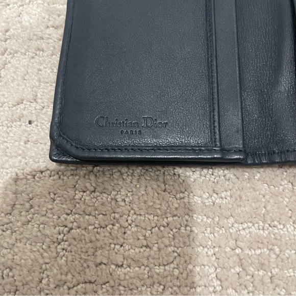 - Christian Dior Bifold Monogram Wallet with unbranded chain - Picture 7 of 16